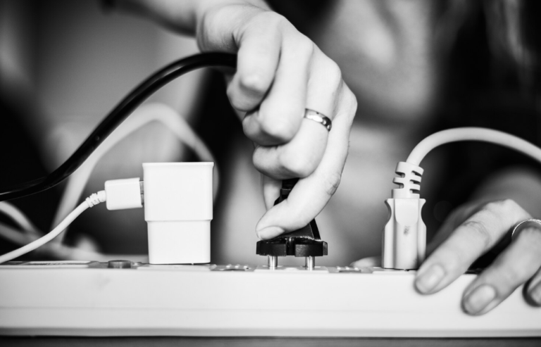 Is Your Cable Slowing You Down? Understanding Compatibility with Power Banks Is Your Cable Slowing You Down? Understanding Compatibility with Power Banks